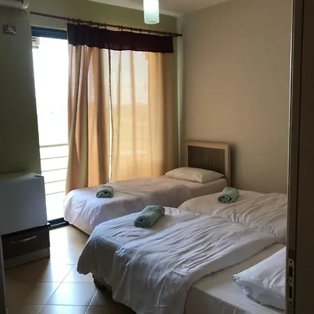 Restaurant Baca Hotel Golem (Tirana)